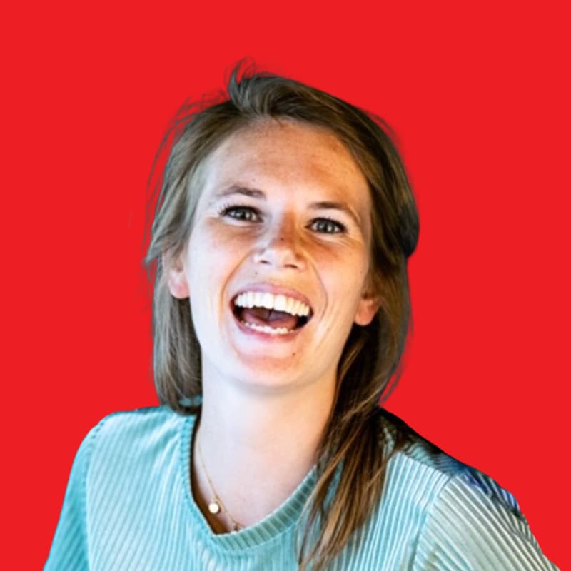 Ayla, HR & Office Coordinator bij SMT Ayla, HR & Office Coordinator bij SMT